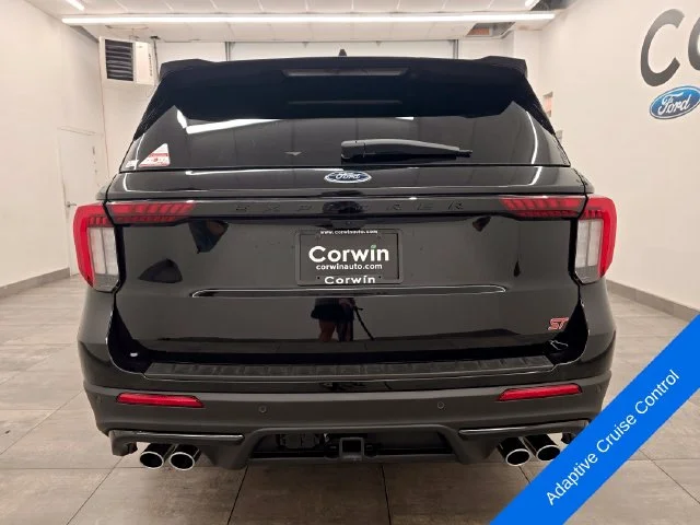 New 2026 Agate Black Metallic Ford ST image 4