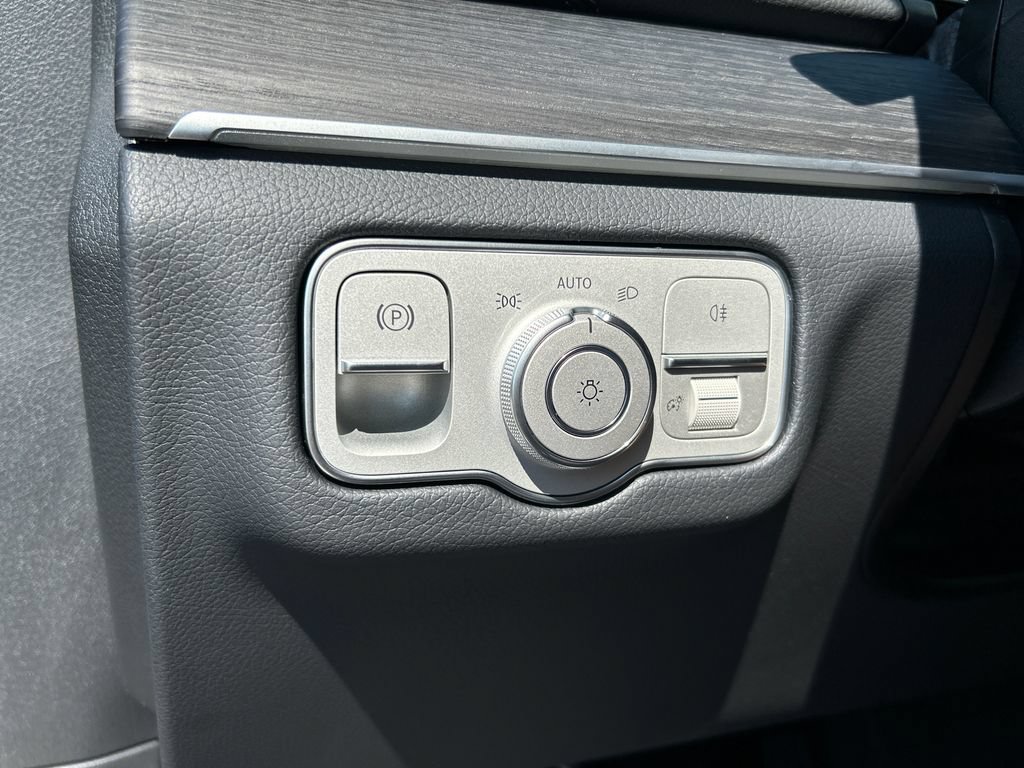 New 2026 Black Mercedes-Benz GLS 450 image 53