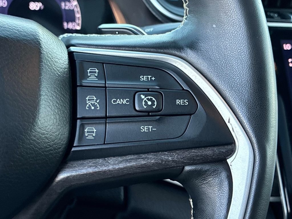Used 2021 Gray Jeep Limited image 29