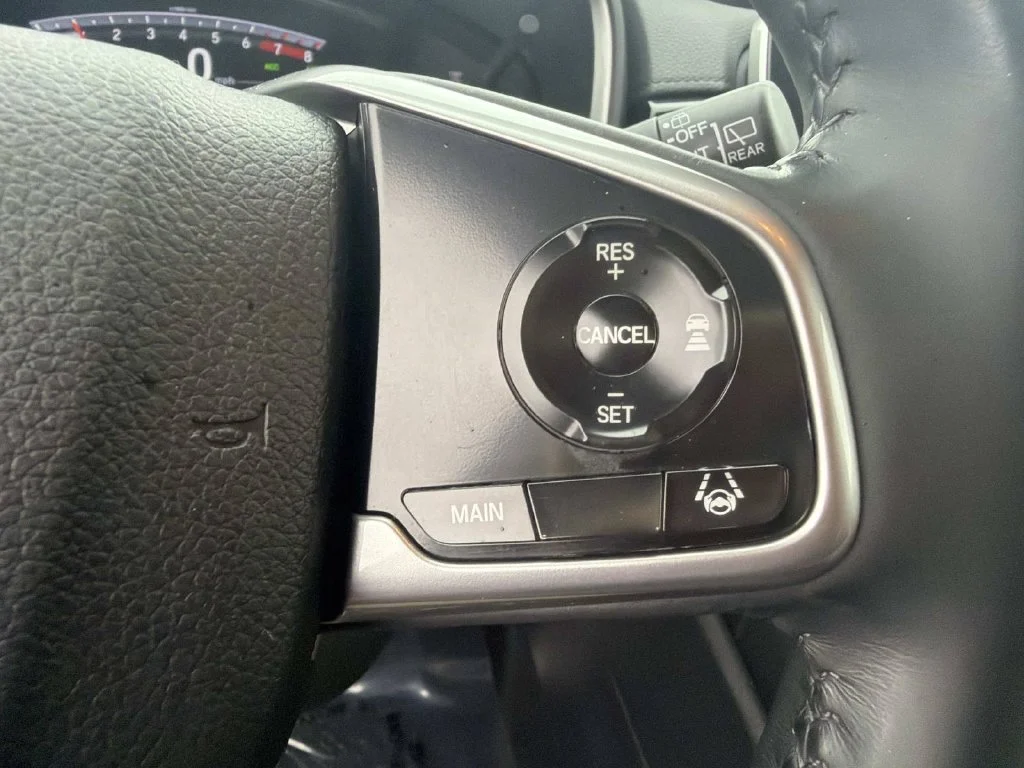 Used 2020  Honda EX-L image 18