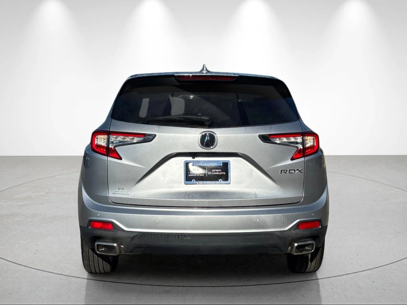 Used 2023 Lunar Silver Metallic Acura w/Technology Package image 4
