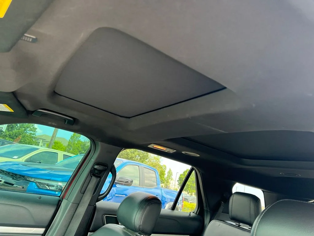 Used 2016 Red Ford XLT image 5