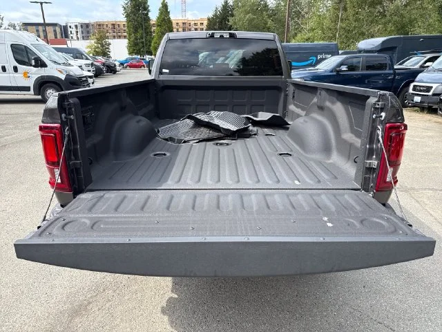 2026 RAM 3500 Big Horn - Photo 12