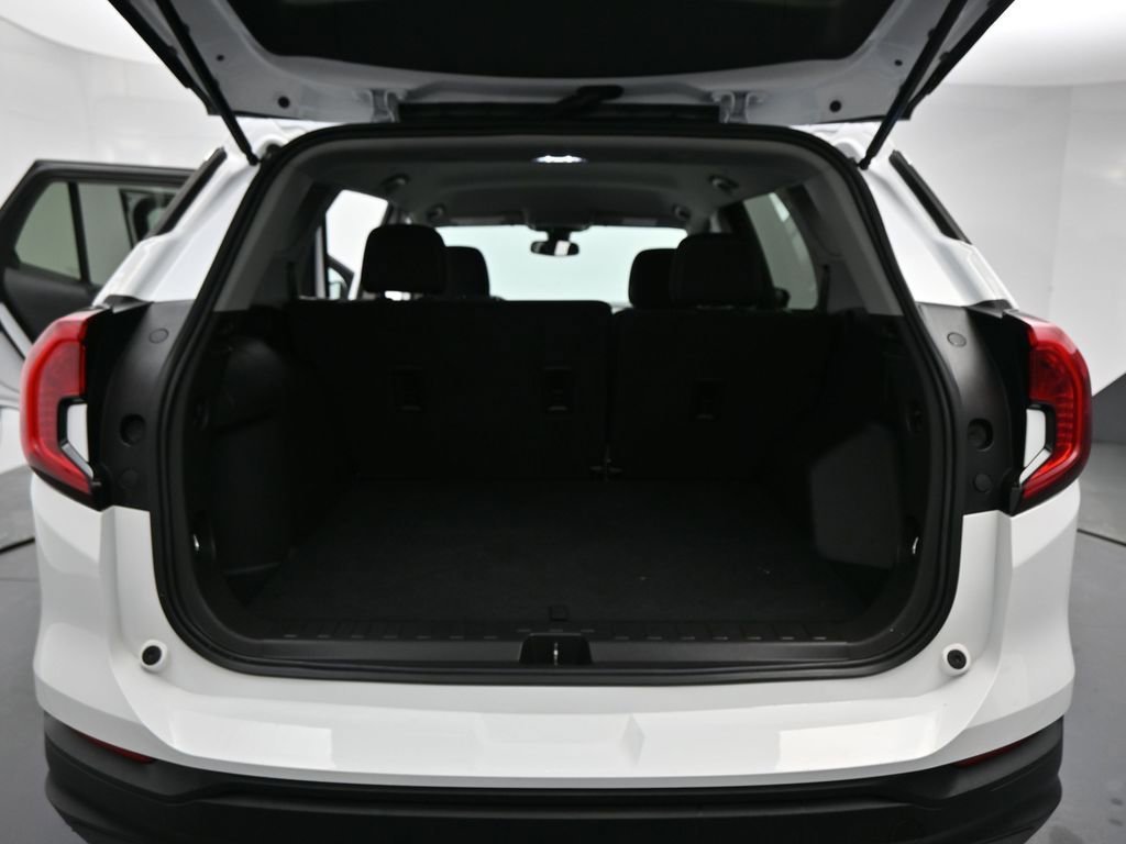 2024 GMC Terrain SLE - Photo 21