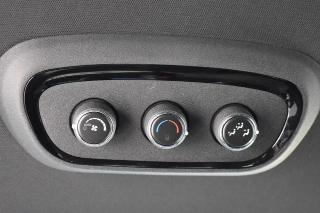 2025 Dodge Durango GT - Photo 14