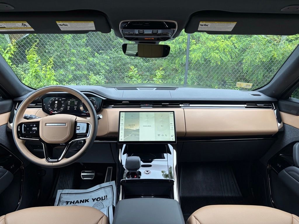 Used 2026 Gray Land Rover Dynamic SE image 21