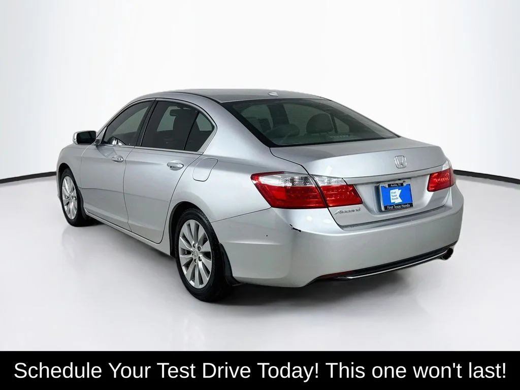 Used 2014 Silver Honda EX-L image 5