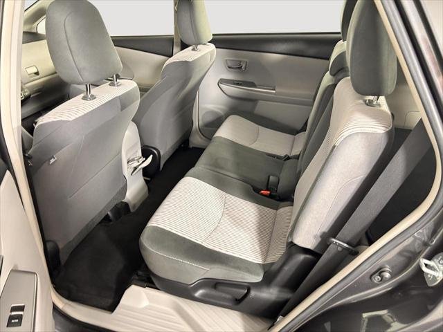 Certified Used 2017 MAGNETIC GRAY MET. Toyota  image 3