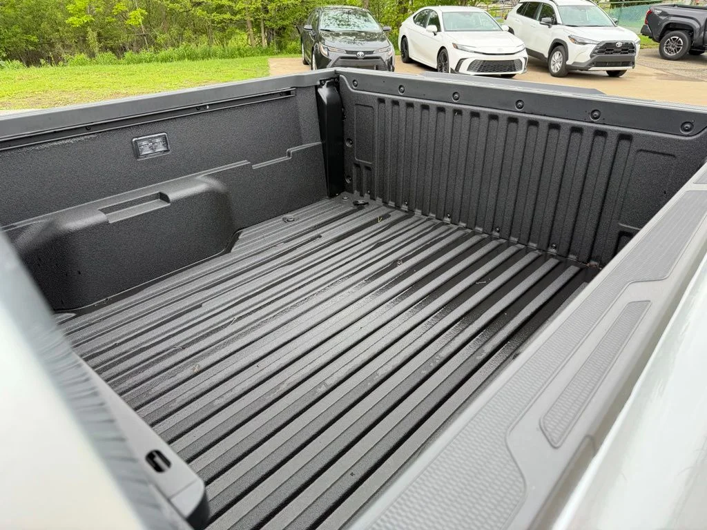 2026 Toyota Tacoma SR5 - Photo 30