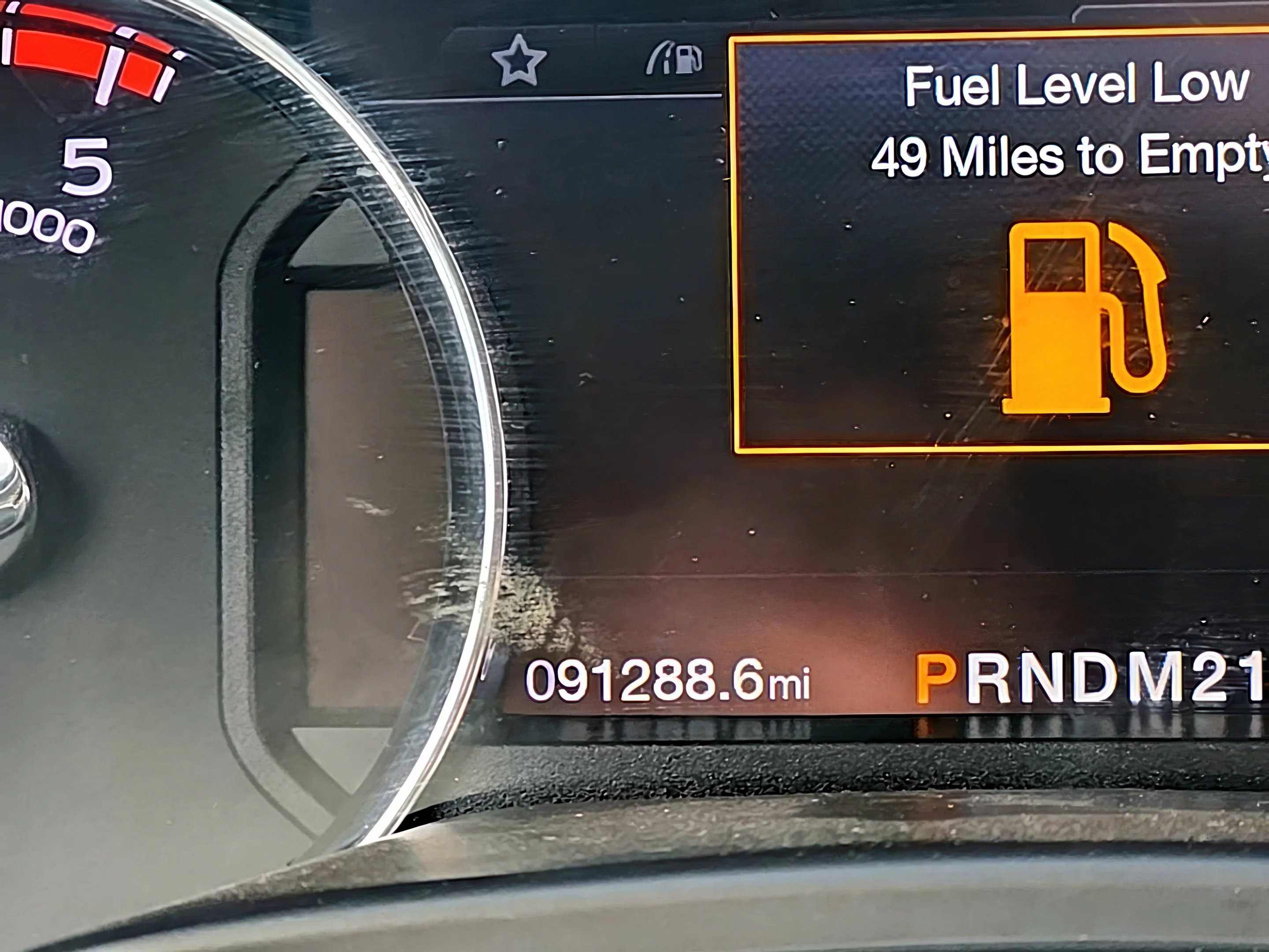 Used 2019 Ruby Red Tinted Clearcoat Ford LARIAT  FX4 image 9