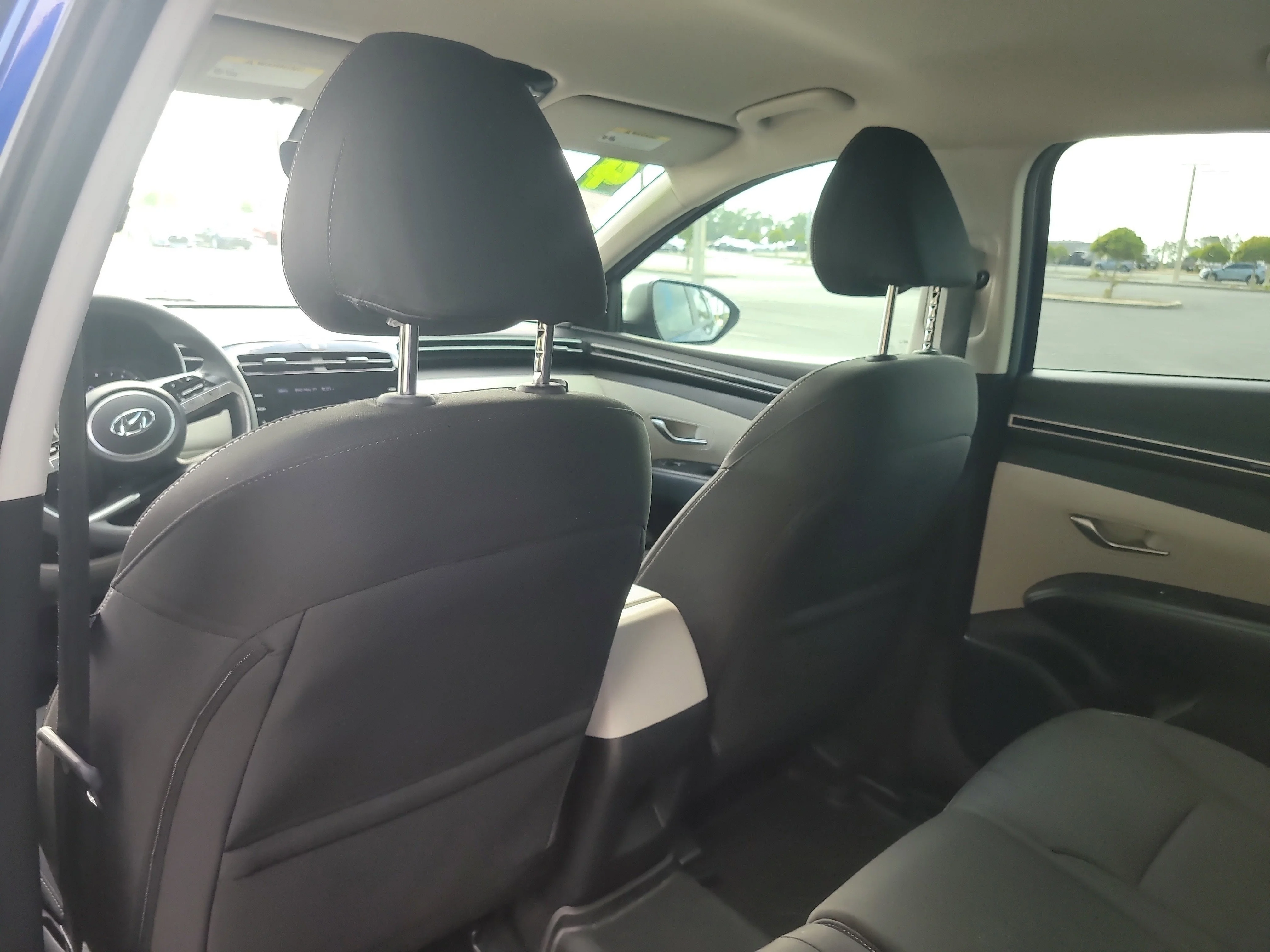 Used 2024 Intense Blue Hyundai SE image 12
