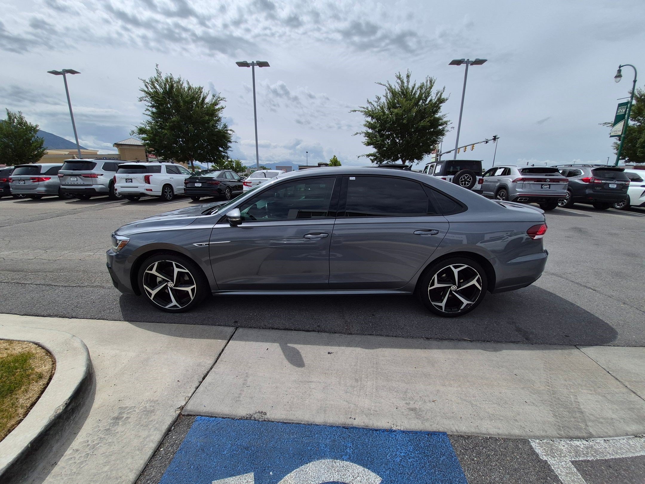 Used 2021 Platinum Gray Metallic Volkswagen 2.0T R-Line image 6