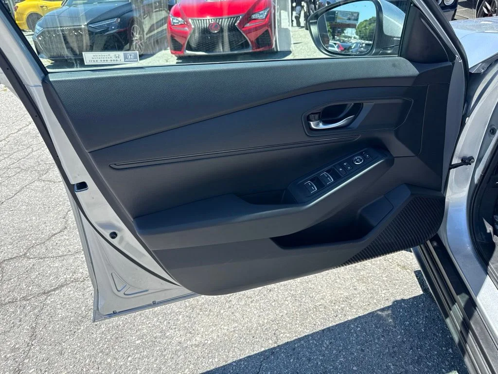 Used 2025 Silver Honda LX image 22