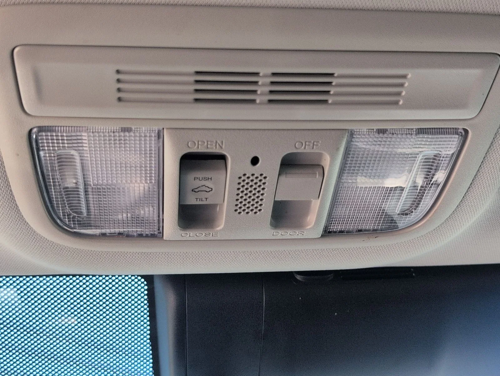 Used 2021  Honda EX-L image 17