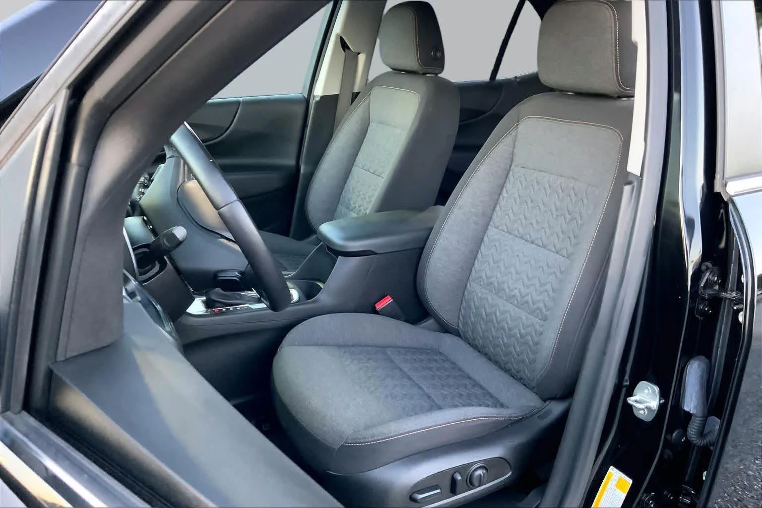Used 2022 Mosaic Black Metallic Chevrolet LT image 7