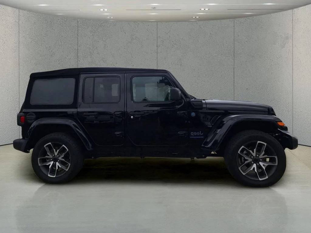 Used 2024 Black Jeep Sport S 4xe image 6