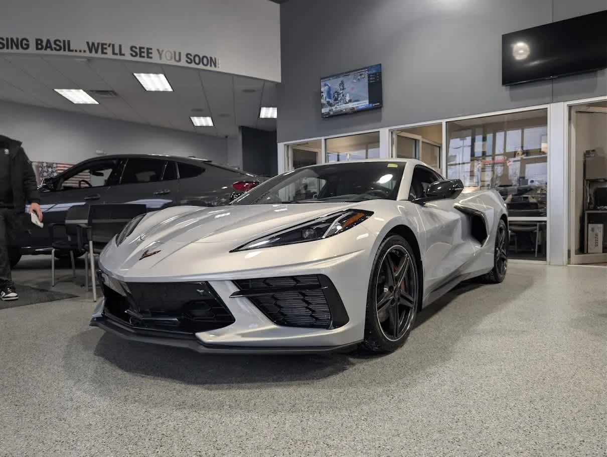 Used 2024 Silver Flare Metallic Chevrolet 3LT image 3
