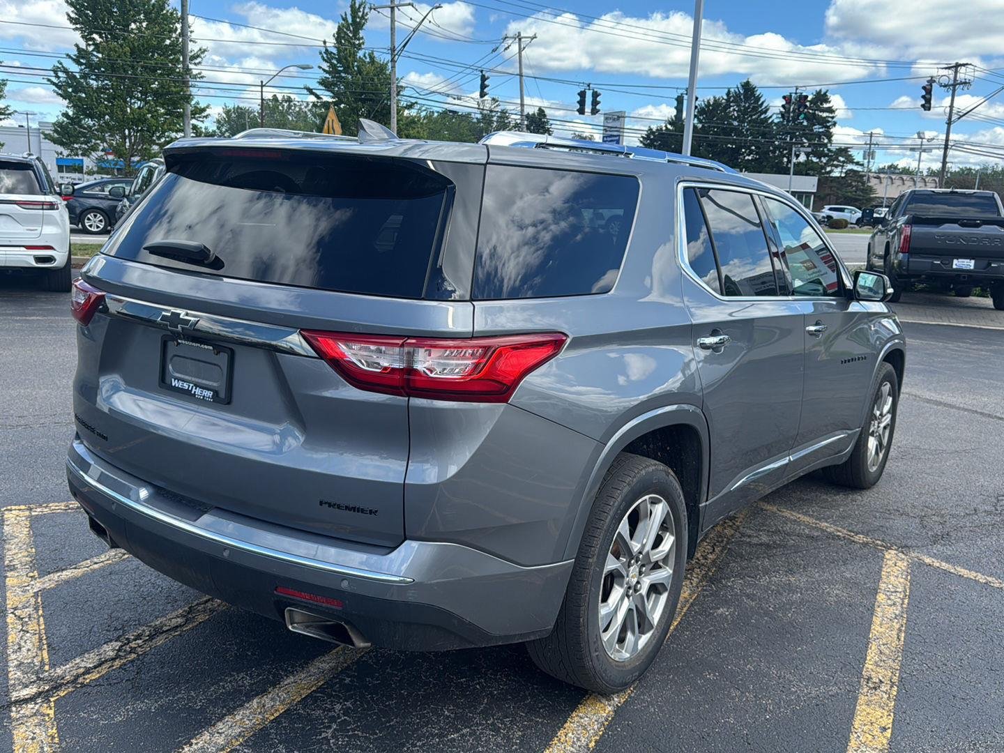 Used 2019 Satin Steel Metallic Chevrolet Premier image 6