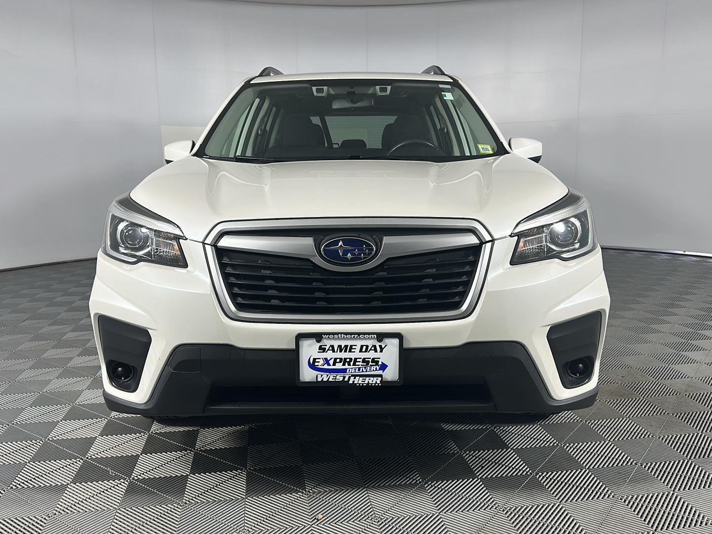 Used 2020 Crystal White Pearl Subaru Premium image 2