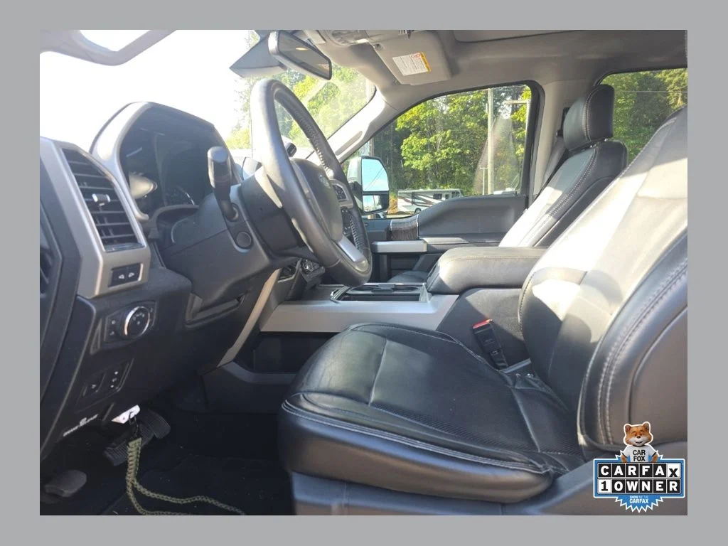 Used 2019 Black Ford Lariat image 1