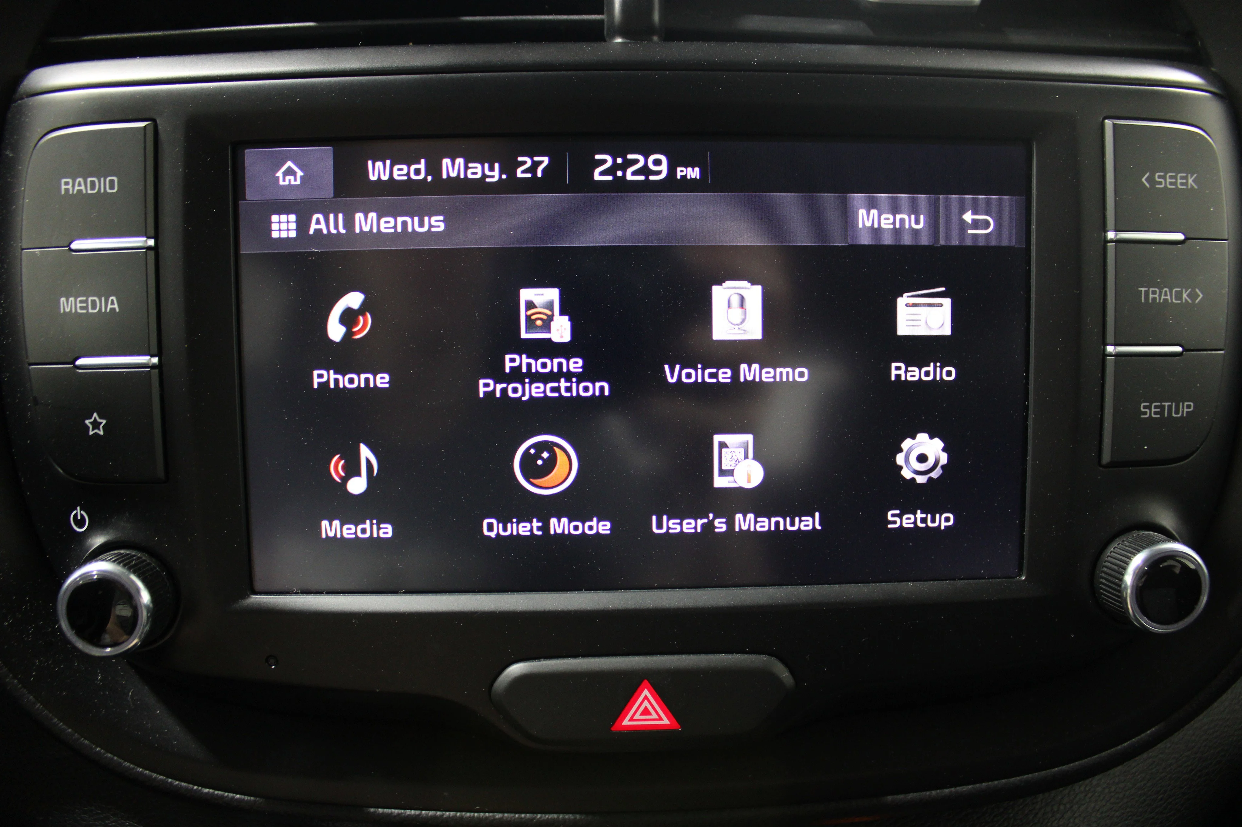 2024 Kia Soul LX - Photo 13
