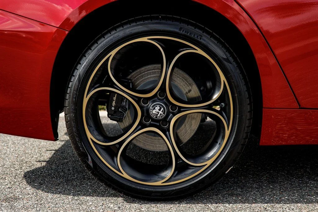 2025 Alfa Romeo Giulia Intensa - Photo 10