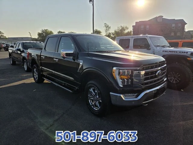 Used 2021 Black Ford Lariat image 2