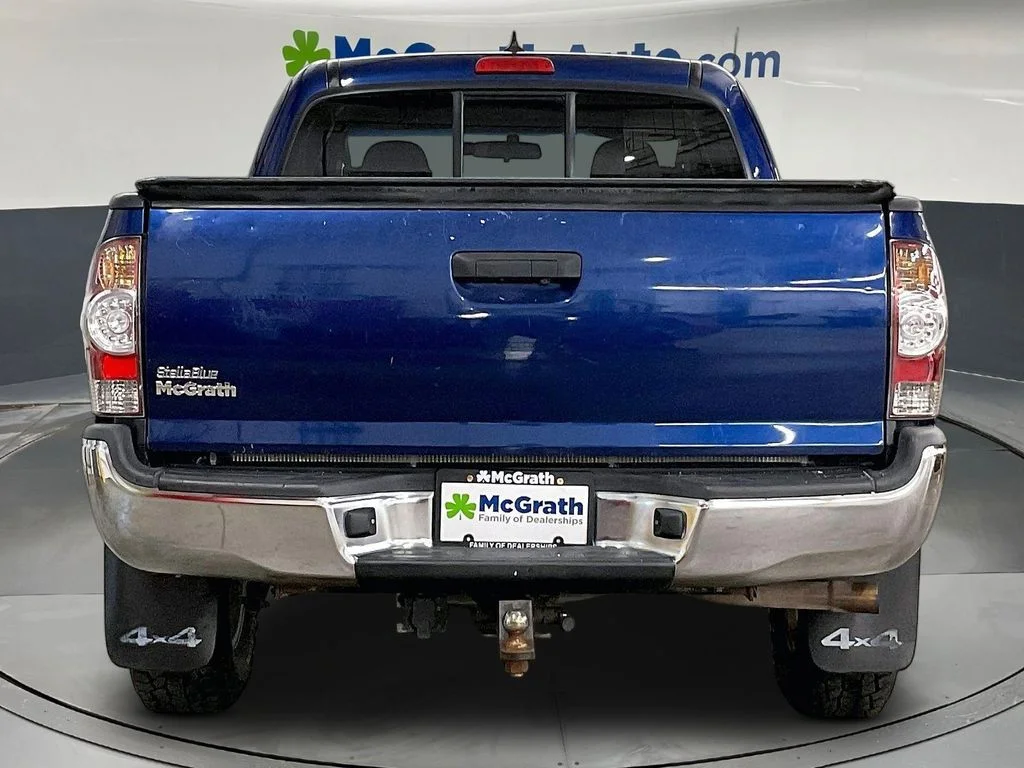 Used 2014 Blue Toyota Base image 6