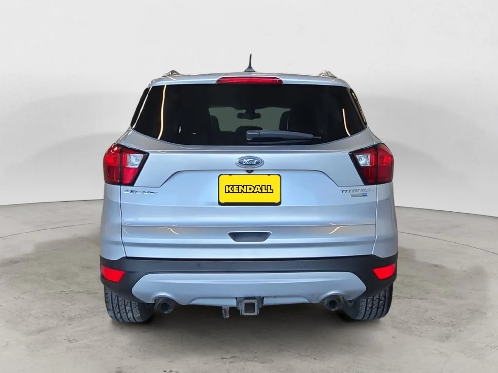 Used 2019 Silver Ford Titanium image 10