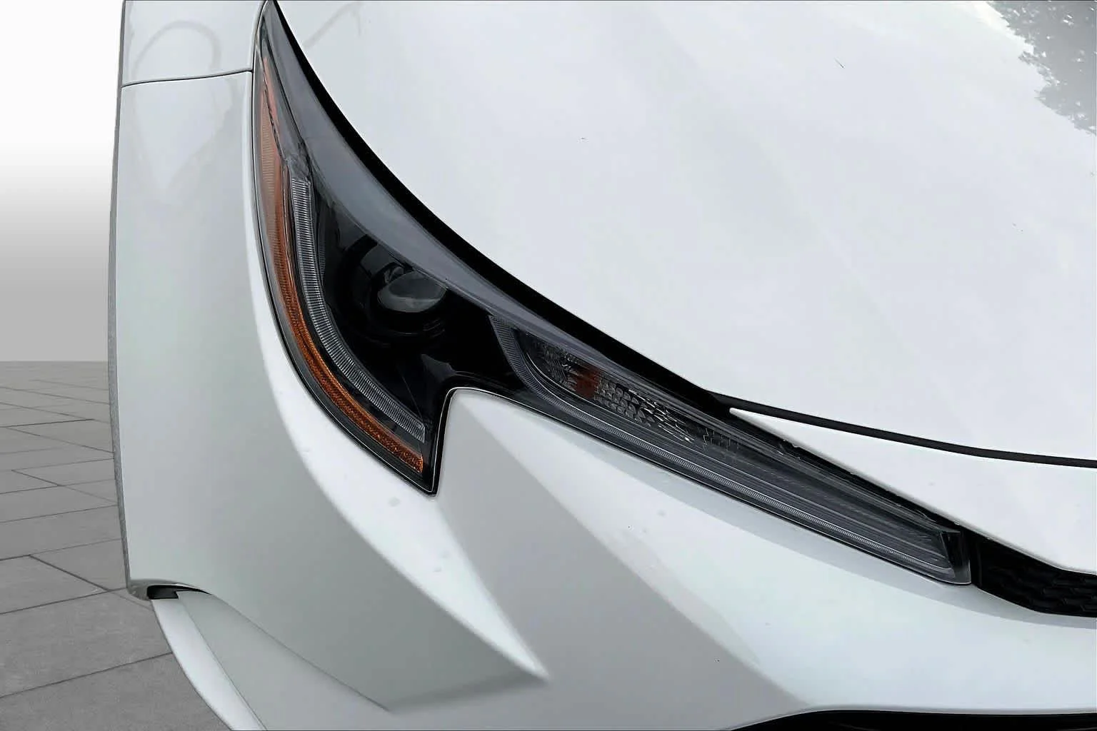 Certified Used 2025 Ice Cap Toyota LE image 27