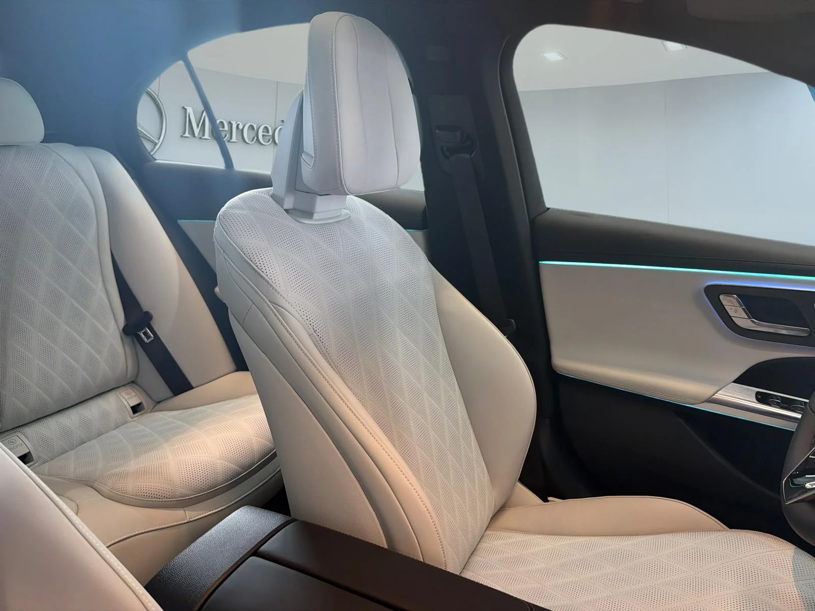 New 2026 Grey Mercedes-Benz E 450 4MATIC Sedan image 32