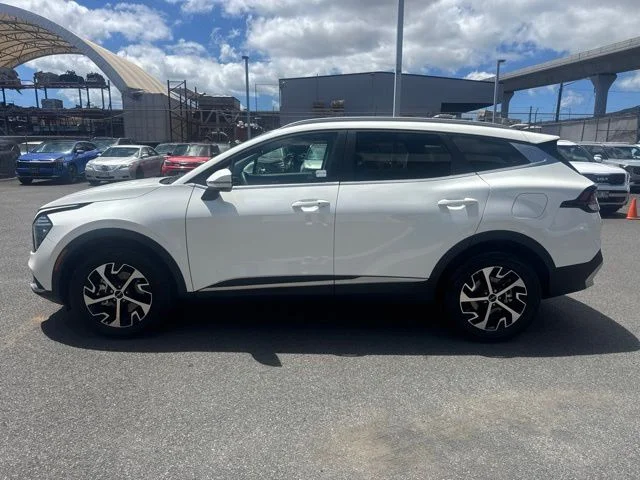Used 2024 White Kia EX image 2