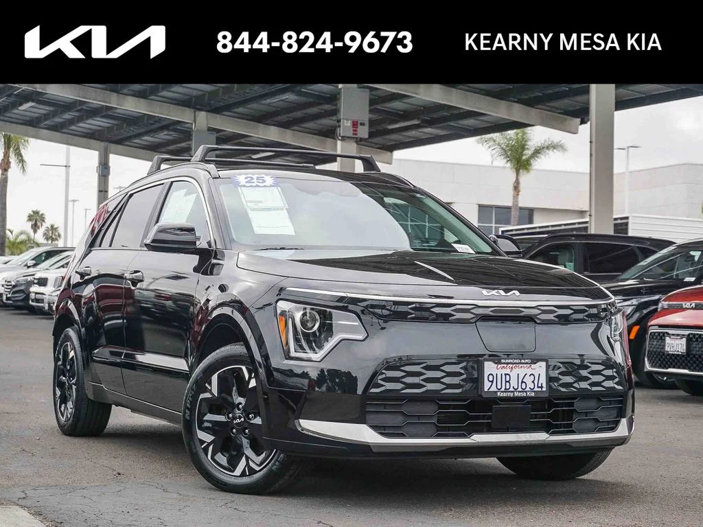 2025 Kia Niro Wind EV's photo