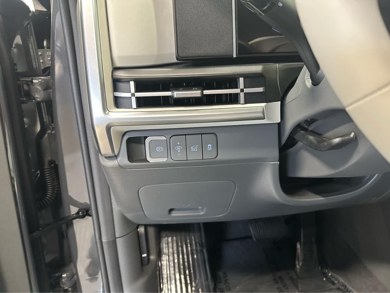 New 2026 Hampton Gray Hyundai SEL AWD image 74