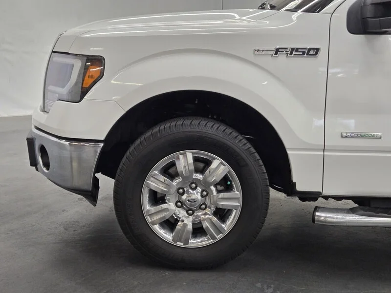 Used 2011 OXFORD WHITE Ford XLT image 4