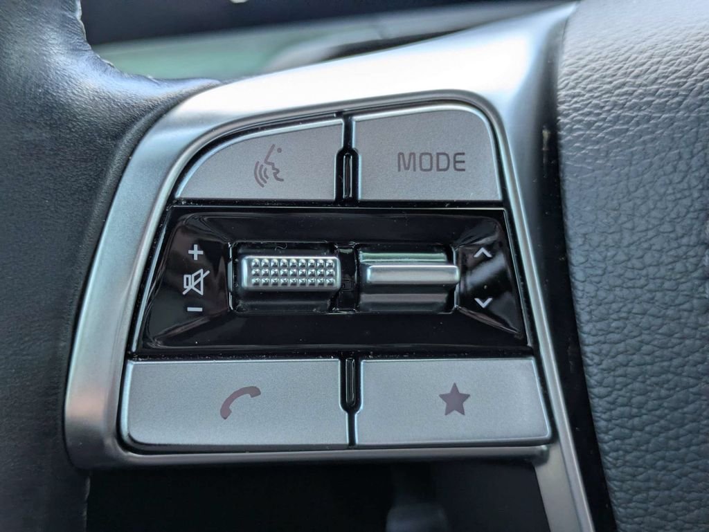 Used 2025 Gray Kia SX X-Line image 29