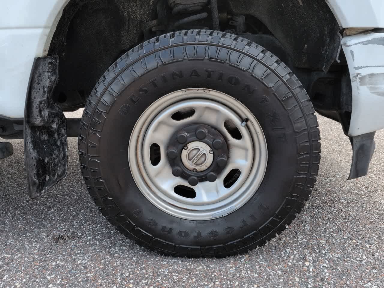 Used 2019 Oxford White Ford XL image 11