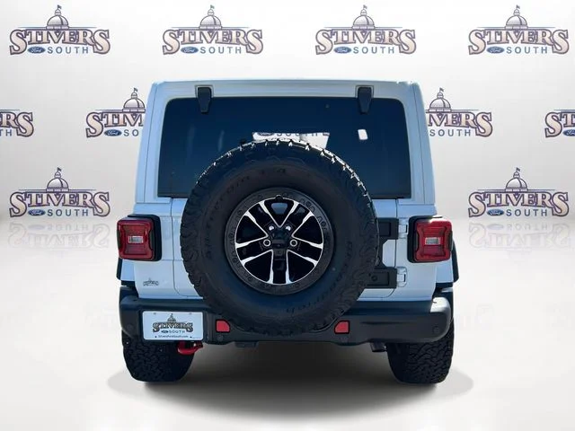 Certified Used 2026 White Jeep Rubicon X image 4
