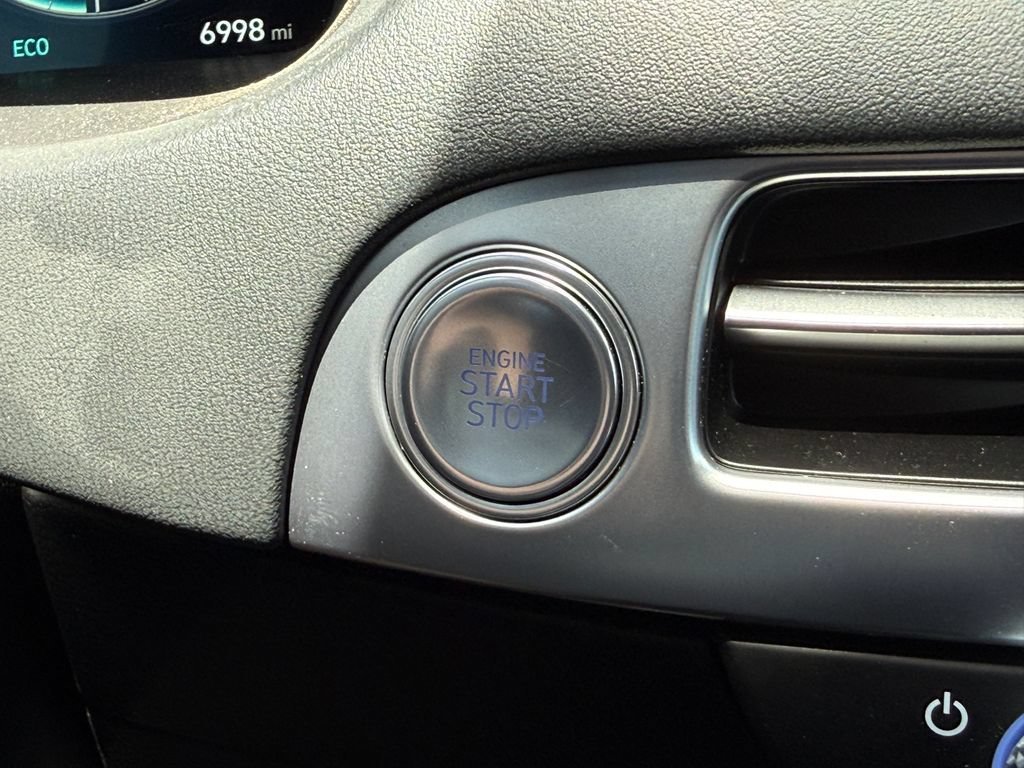 Used 2025  Hyundai Calligraphy image 29