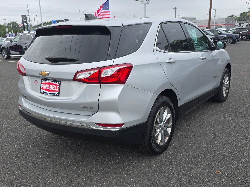 Used 2018 Silver Ice Metallic Chevrolet LT image 16