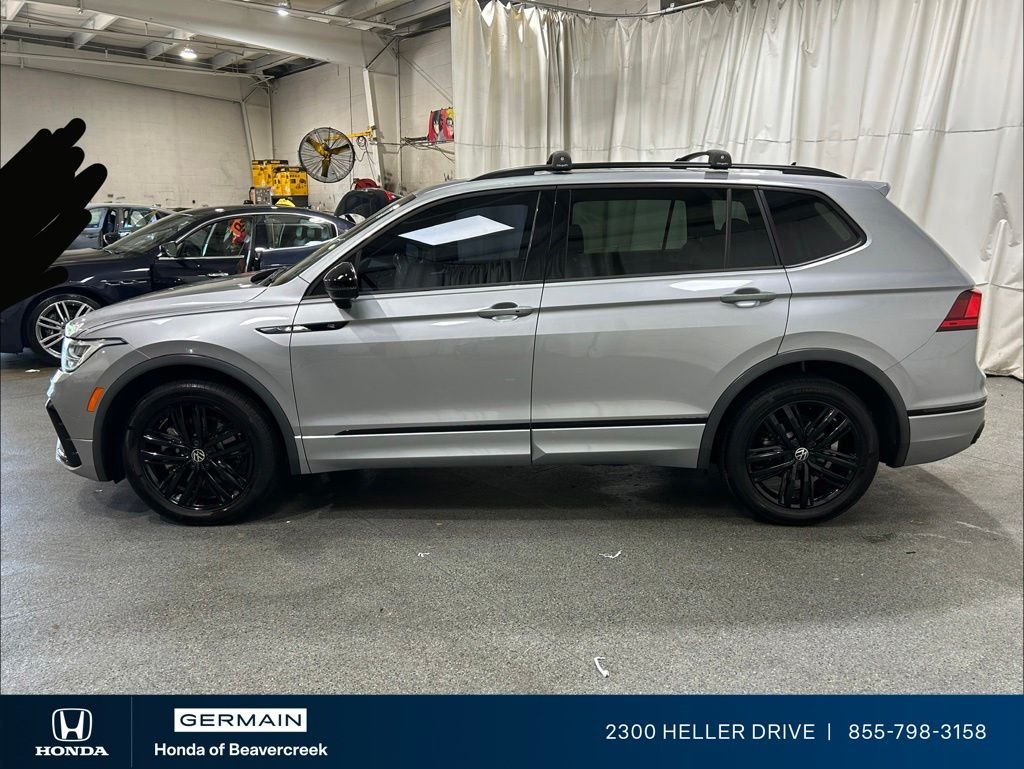 Used 2022 Silver Metallic Volkswagen 2.0T SE R-Line Black image 5