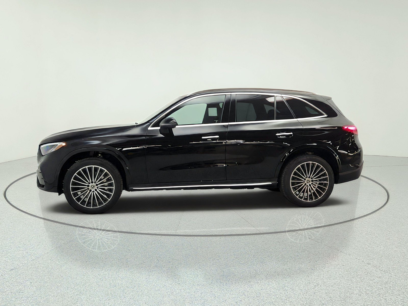 2026 Mercedes-Benz GLC Base - Photo 29