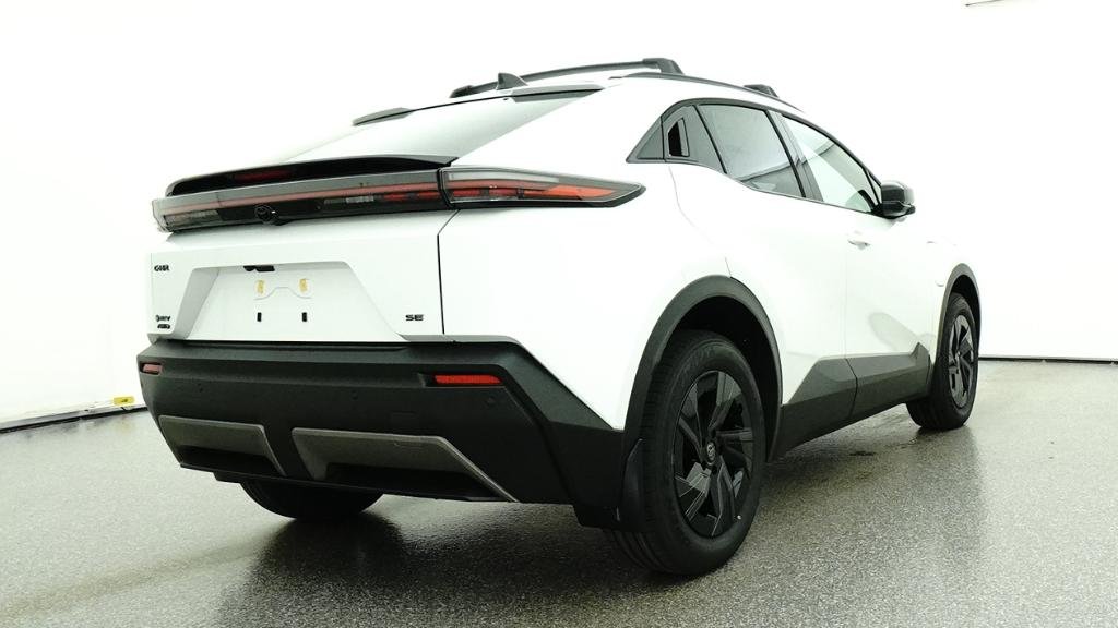 New 2026 Wind Chill Pearl Toyota SE image 55