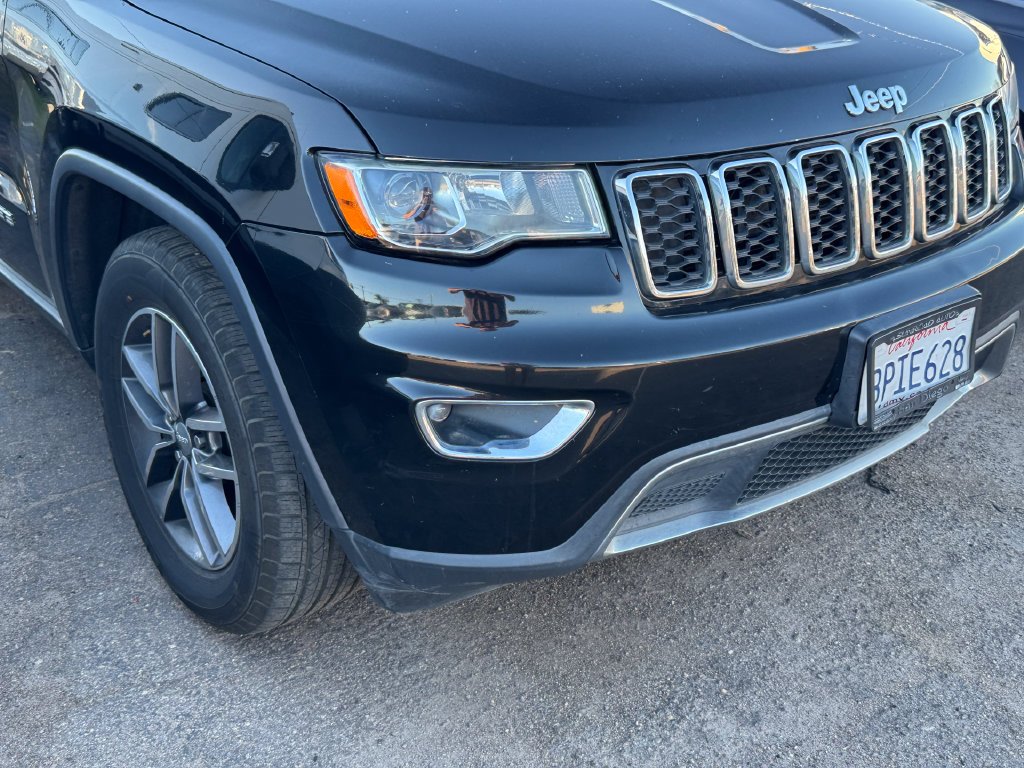 Used 2017 Black Jeep Limited image 6