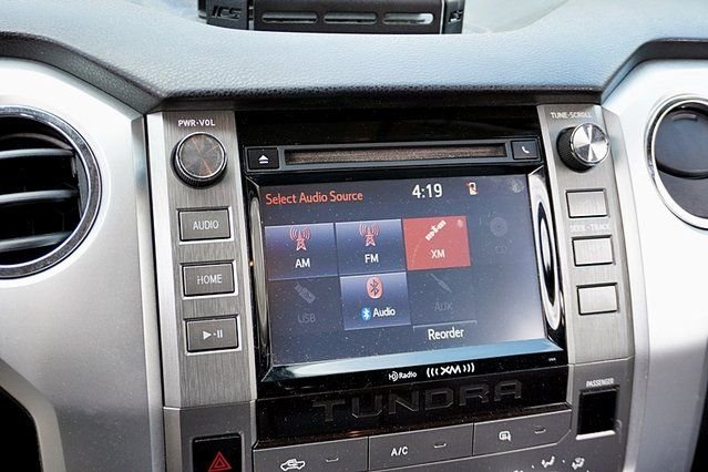 Used 2014  Toyota SR5 image 22