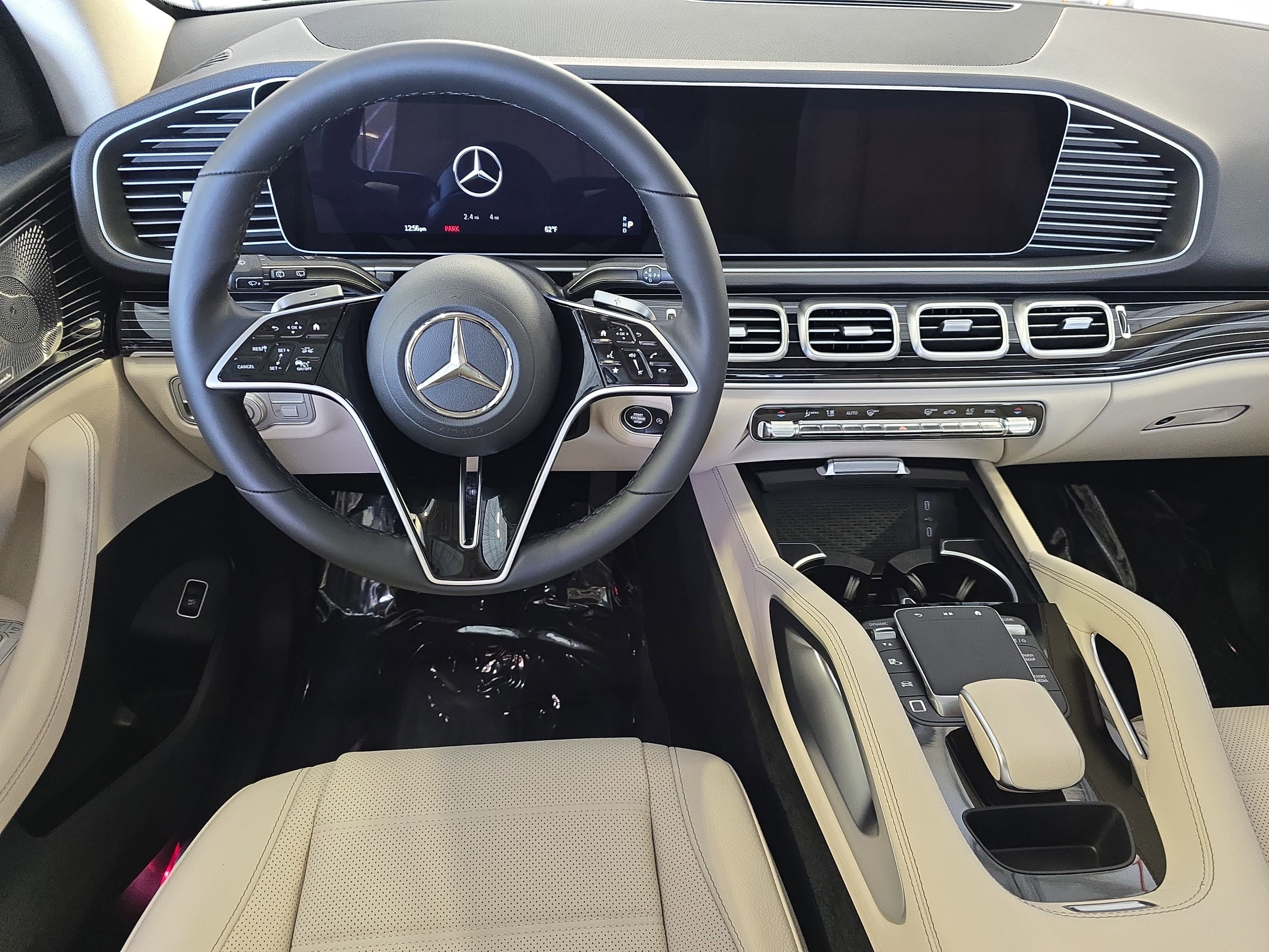New 2026 MANUFAKTUR Moonlight White Metallic Mercedes-Benz GLE350 image 17