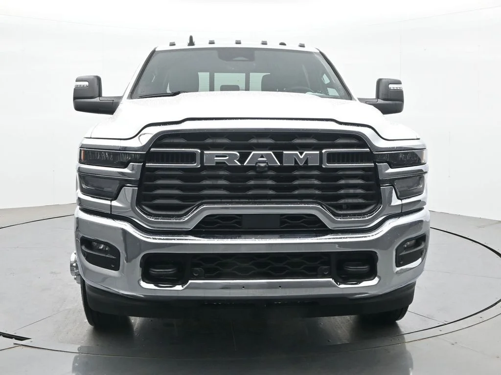 New 2026 Bright White Clear-Coat Exterior Paint RAM Big Horn image 2