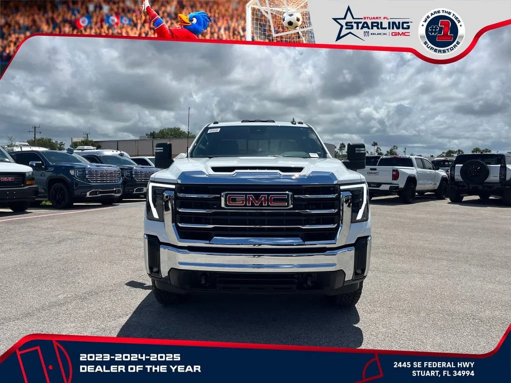 New 2026 Summit White GMC SLE image 3