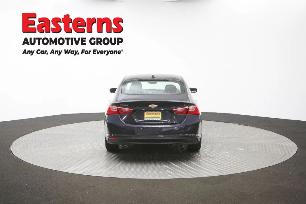 Used 2023 Gray Chevrolet LT image 32