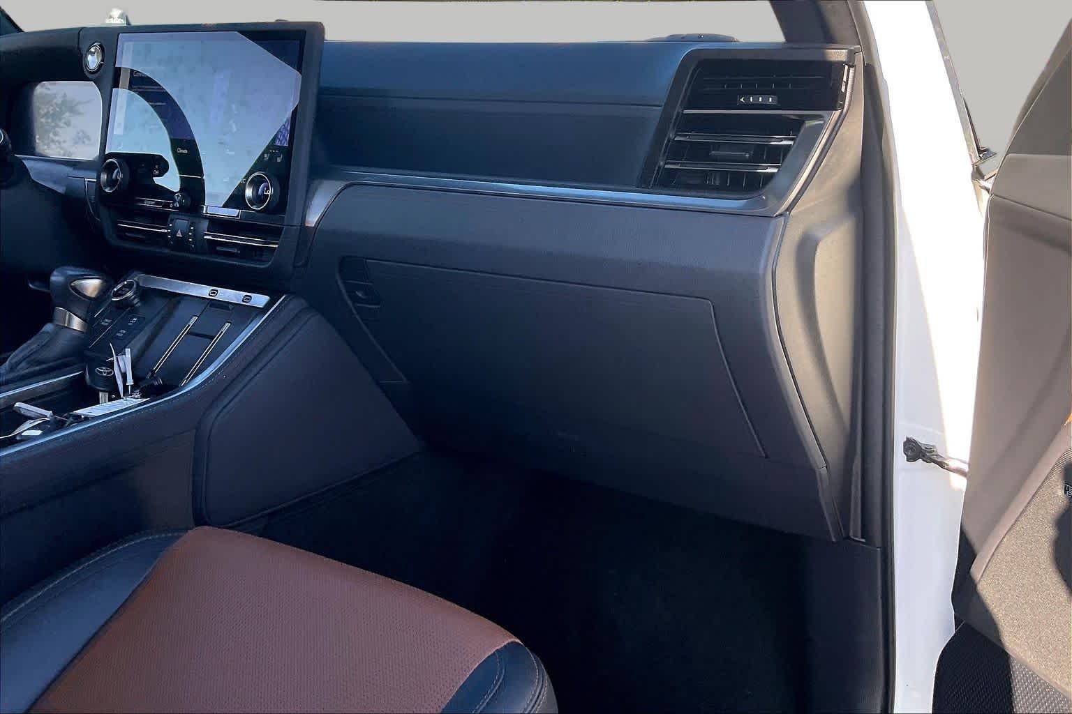Used 2024 Eminent White Pearl Lexus Luxury+ image 19